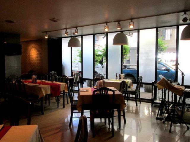 The Ratchathani Hotel Убон Ратчатани Екстериор снимка